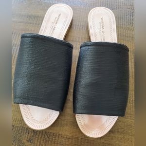 Chinese Laundry, Italy Kristen Cavallari Leather Bahiti Slide Sandal, Black, 9
